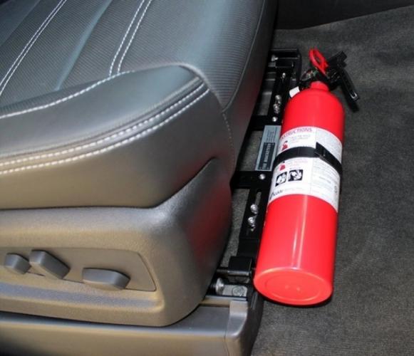Comissão rejeita volta de extintor obrigatório nos veículos 