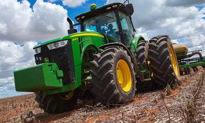 Segurança no Trabalho com Tratores Agrícolas
